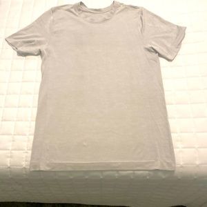 Lululemon mens short sleeve workout gray tee